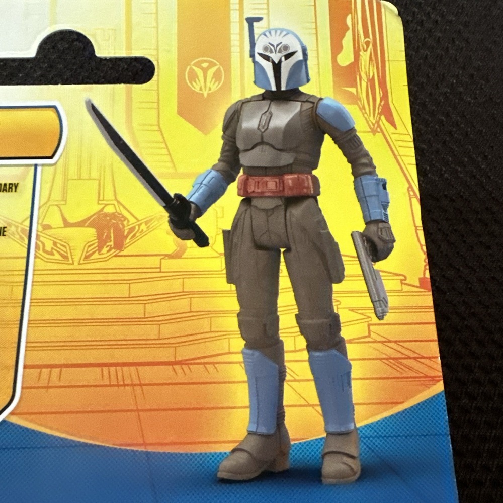 Hasbro Star Wars Bo-Katan Kryze 3.75 inch Action Figure - Picture 10 of 13